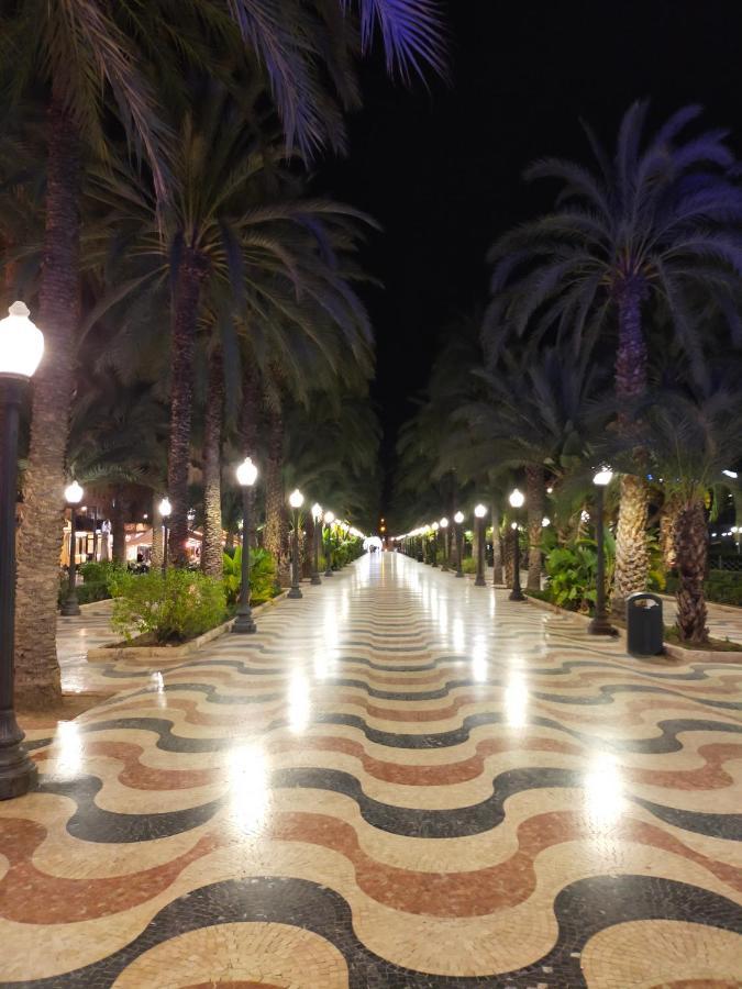 City Center Alicante - Cisneros Exterior photo